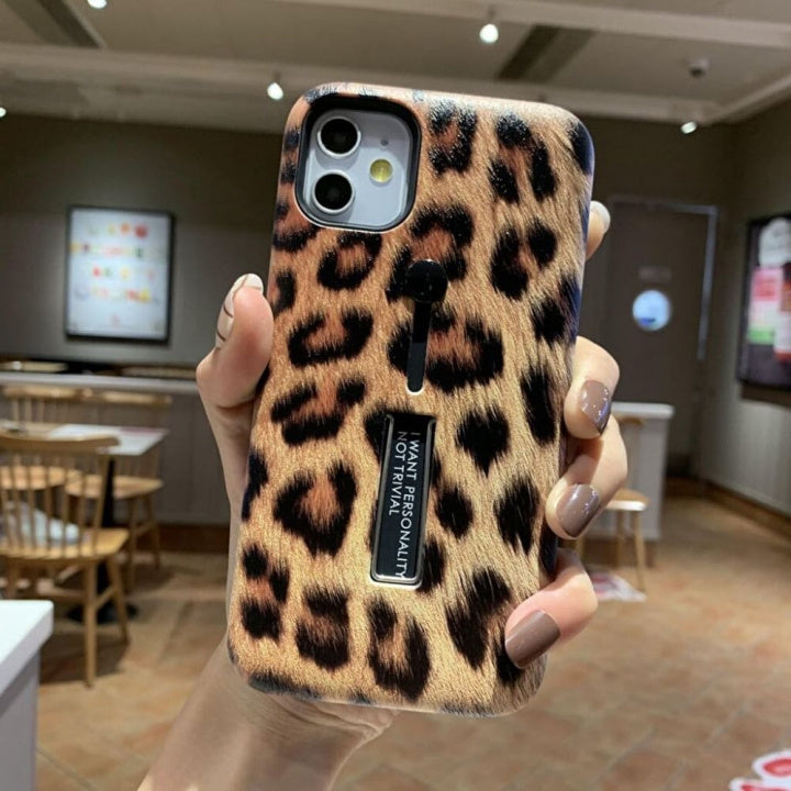 Skal med fingerhållare Leopard för iPhone 12 Pro Max