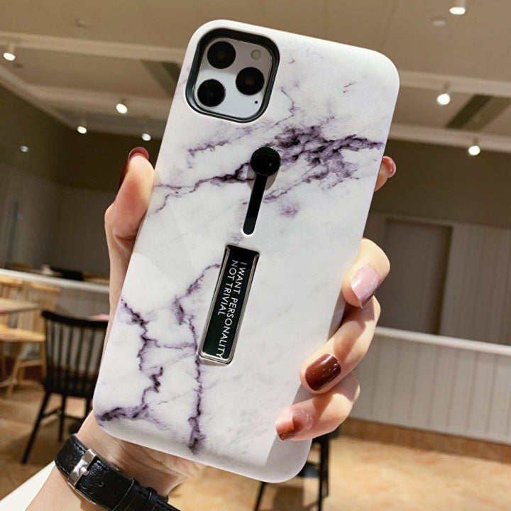 Skal med fingerhållare, vit marmor för iPhone 12 Pro Max