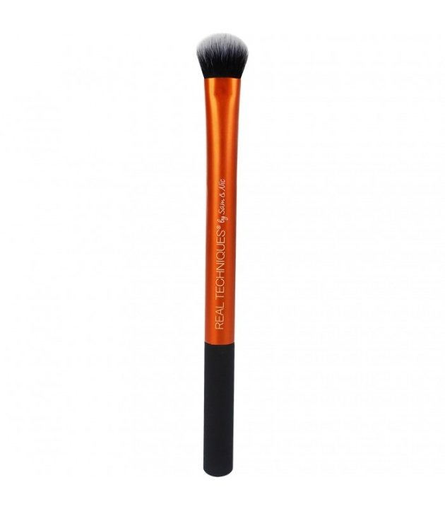 Real Techniques Expert Concealer Brush i gruppen SKÖNHET & HÄLSA / Makeup / Verktyg & Sminkset / Borstar & Penslar hos TP E-commerce Nordic AB (38-69504)