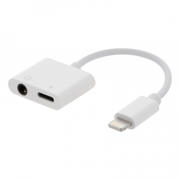 EPZI Lightning till 3.5mm ljud-adapter med laddning i gruppen SMARTPHONE & SURFPLATTOR / Laddare & Kablar / Adaptrar hos TP E-commerce Nordic AB (A22563)