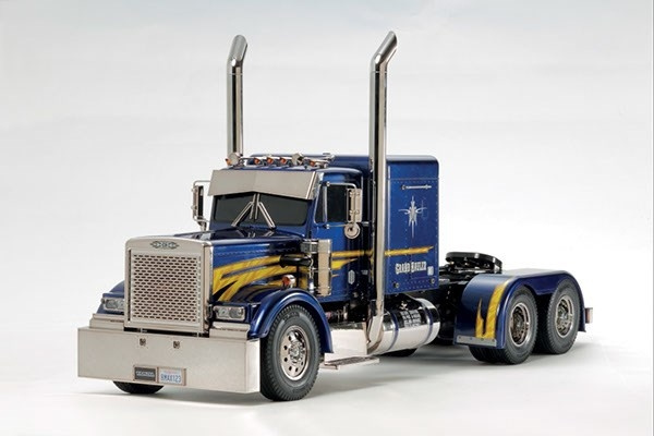 TAMIYA 1:14 R/C Full Option - Grand Hauler Metal Blue i gruppen LEKSAKER, BARN- & BABYPRODUKTER / Radiostyrt / Radiostyrda bilar hos TP E-commerce Nordic AB (C31516)