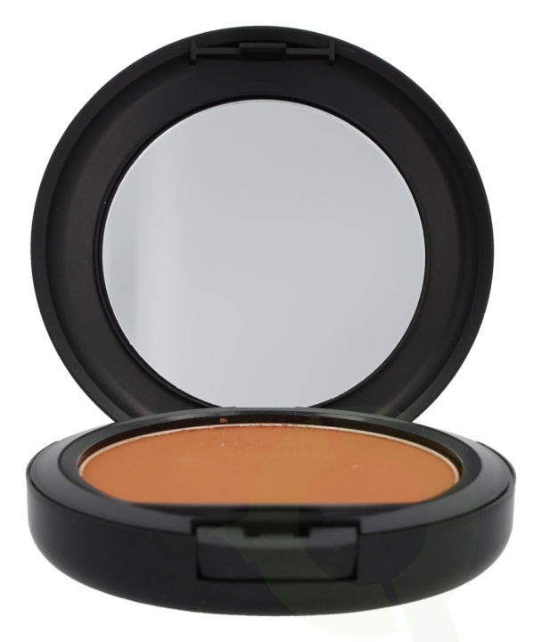 MAC Studio Fix Powder Plus Foundation 15 gr NW43 i gruppen SKÖNHET & HÄLSA / Makeup / Basmakeup / Foundation hos TP E-commerce Nordic AB (C41686)