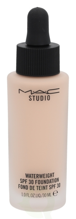 MAC Studio Waterweight Foundation SPF30 30 ml NW13 i gruppen SKÖNHET & HÄLSA / Makeup / Basmakeup / Foundation hos TP E-commerce Nordic AB (C41701)