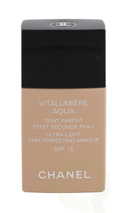 Chanel Vitalumiere Aqua Ultra-Light Makeup SPF15 30 ml #22 Beige Rose i gruppen SKÖNHET & HÄLSA / Makeup / Basmakeup / Foundation hos TP E-commerce Nordic AB (C49655)