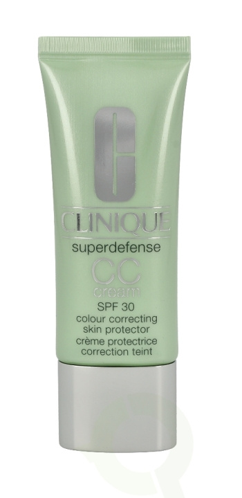 Clinique Superdefense Cc Cream SPF30 40 ml #03 Light Medium i gruppen SKÖNHET & HÄLSA / Hudvård / Ansiktsvård / Ansiktskräm hos TP E-commerce Nordic AB (C50172)