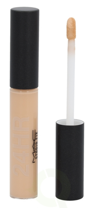 MAC Studio Fix 24-Hour Smooth Wear Concealer 7 ml NC25 i gruppen SKÖNHET & HÄLSA / Makeup / Basmakeup / Concealer hos TP E-commerce Nordic AB (C53773)