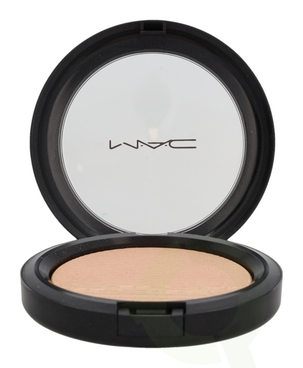 MAC Extra Dimension Skinfinish 9 g Show Gold i gruppen SKÖNHET & HÄLSA / Makeup / Basmakeup / Contour/Highlight hos TP E-commerce Nordic AB (C53910)