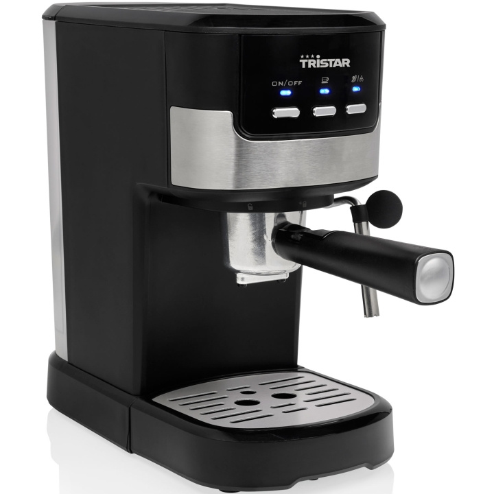 Tristar Espressomaskin Manuell CM-2278 inkl mjölkskummare i gruppen HEM, HUSHÅLL & TRÄDGÅRD / Hushållsmaskiner / Kaffemaskiner & Tillbehör / Espressomaskiner hos TP E-commerce Nordic AB (C62183)