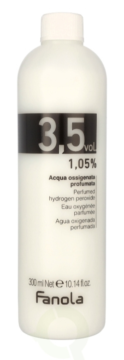 Fanola Cream Activator 300 ml 0,0105 i gruppen SKÖNHET & HÄLSA / Hår & Styling / Hårvårdsprodukter / Hårfärg / Hårfärg & Färgbomb hos TP E-commerce Nordic AB (C64284)