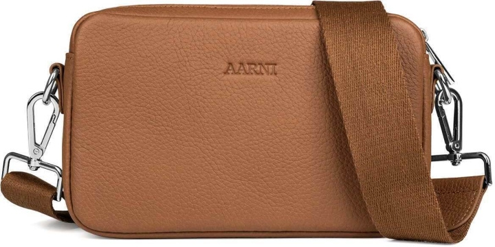 Aarni Crossbody Bag -Bucket, cognac, silverfärgad dragkedja i gruppen SPORT, FRITID & HOBBY / Accessoarer / Övriga accessoarer hos TP E-commerce Nordic AB (C68183)