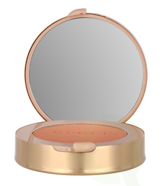 Gucci Cheeks & Eyes Powder Luminous Matte 5.5 g #02 Tender Apricot i gruppen SKÖNHET & HÄLSA / Makeup / Basmakeup / Puder hos TP E-commerce Nordic AB (C69381)