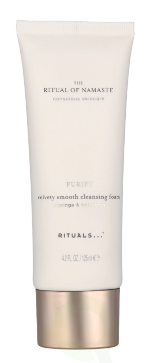 Rituals The Ritual Of Namaste Velvety Smooth Cleansing Foam 125 ml i gruppen SKÖNHET & HÄLSA / Hudvård / Ansiktsvård / Rengöring hos TP E-commerce Nordic AB (C74604)