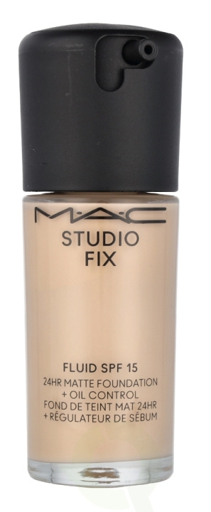 MAC Studio Fix Fluid Foundation SPF15 30 ml NC12 i gruppen SKÖNHET & HÄLSA / Makeup / Basmakeup / Foundation hos TP E-commerce Nordic AB (C75936)