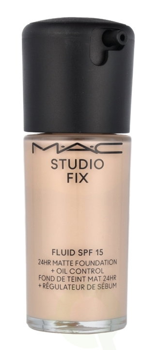 MAC Studio Fix Fluid Foundation SPF15 30 ml N4 i gruppen SKÖNHET & HÄLSA / Makeup / Basmakeup / Foundation hos TP E-commerce Nordic AB (C75939)