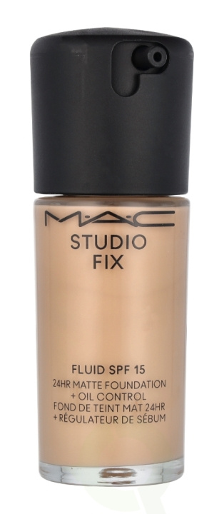MAC Studio Fix Fluid Foundation SPF15 30 ml NC17 i gruppen SKÖNHET & HÄLSA / Makeup / Basmakeup / Foundation hos TP E-commerce Nordic AB (C76003)