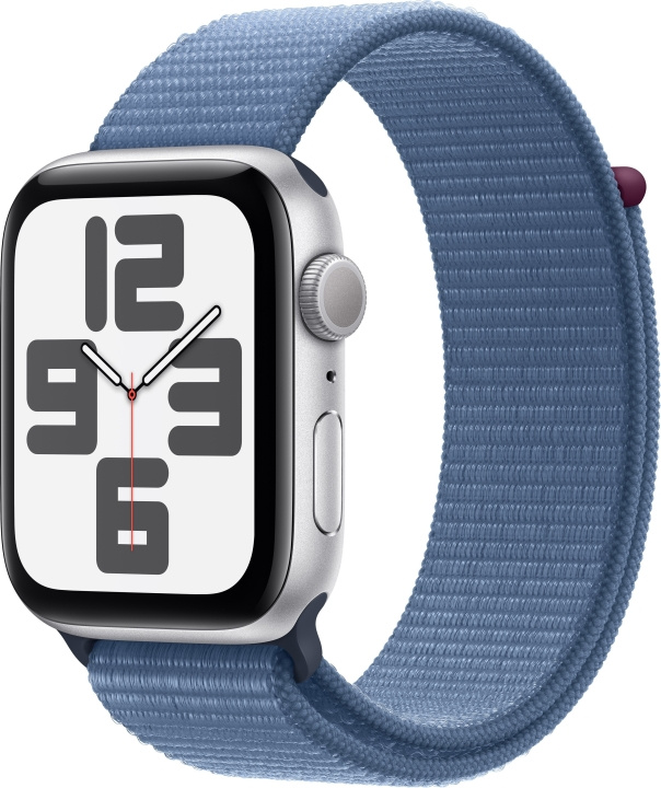 Apple Watch SE (GPS) 44 mm silverfärgad aluminiumboett och vinterblått Sport Loop-armband (MREF3) i gruppen SMARTPHONE & SURFPLATTOR / Träning, hem & fritid / Apple Watch & tillbehör / Apple Watch hos TP E-commerce Nordic AB (C77630)