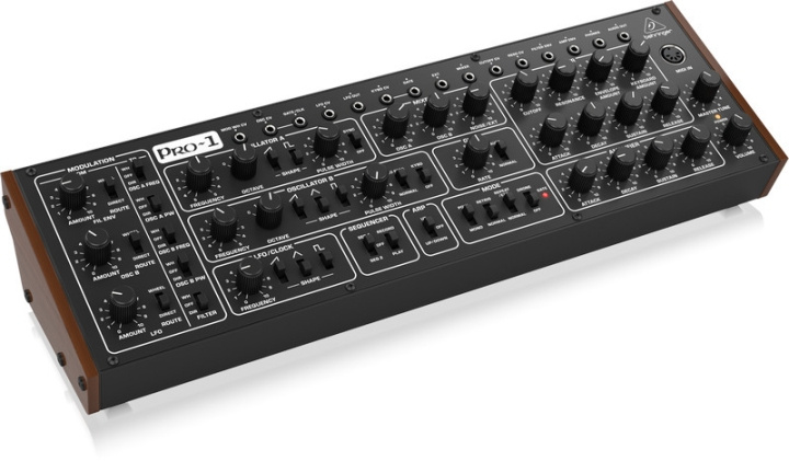 BEHRINGER Pro-1 monofonisk analog synthesizer i gruppen SPORT, FRITID & HOBBY / Hobby / Musik / Tillbehör till musikinstrument hos TP E-commerce Nordic AB (C78140)