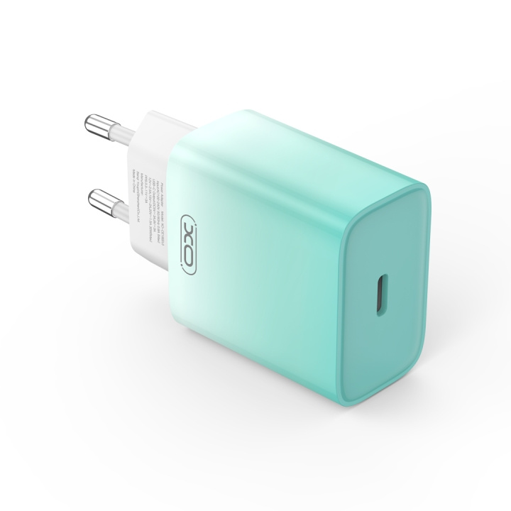 XO väggladdare CE18 PD 30W 1x USB-C blå-vit i gruppen SMARTPHONE & SURFPLATTOR / Laddare & Kablar / Väggladdare / Väggladdare Typ C hos TP E-commerce Nordic AB (C79291)