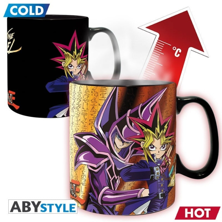 Abysse YU-GI-OH! - Mugg Värmeändring - 460 ml Yugi vs Kaïba i gruppen SPORT, FRITID & HOBBY / Roliga prylar / Muggar hos TP E-commerce Nordic AB (C82488)