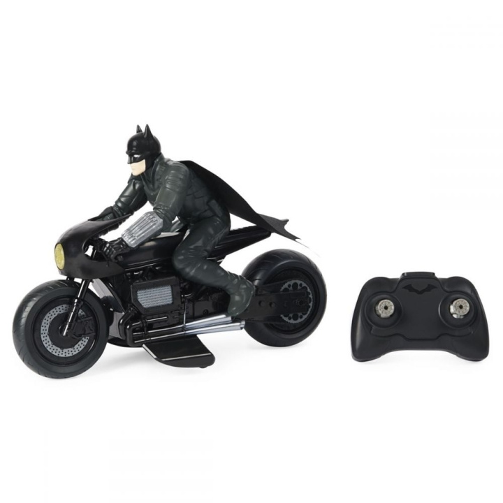 BATMAN Movie RC Batcykel (6060490) i gruppen LEKSAKER, BARN- & BABYPRODUKTER / Radiostyrt / Övrigt radiostyrt hos TP E-commerce Nordic AB (C83157)