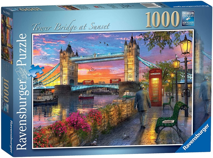 Ravensburger Tower Bridge vid solnedgången 1000p (10215033) i gruppen LEKSAKER, BARN- & BABYPRODUKTER / Leksaker / Barnpussel hos TP E-commerce Nordic AB (C85450)