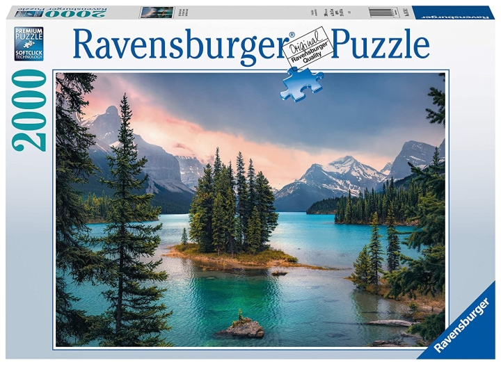 Ravensburger Pussel 2000 - Spirit Island Kanada (10216714) i gruppen LEKSAKER, BARN- & BABYPRODUKTER / Leksaker / Barnpussel hos TP E-commerce Nordic AB (C86673)