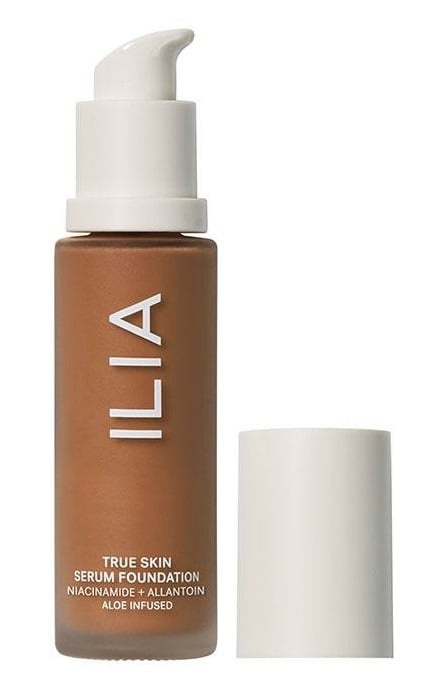 ILIA True Skin Serum Foundation Martinique SF11 30 ml i gruppen SKÖNHET & HÄLSA / Makeup / Basmakeup / Foundation hos TP E-commerce Nordic AB (C89646)