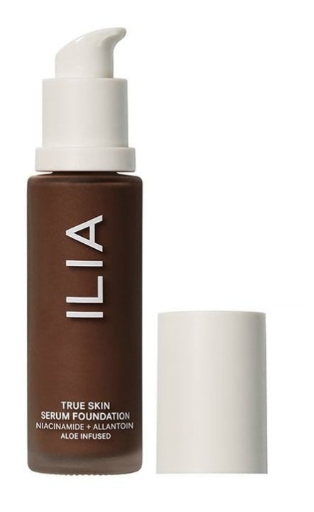 ILIA True Skin Serum Foundation Grenada SF15 30 ml i gruppen SKÖNHET & HÄLSA / Makeup / Basmakeup / Foundation hos TP E-commerce Nordic AB (C89649)