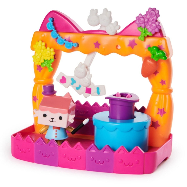 Gabby\'s Dollhouse Balkongset - Baby Box (6071358) i gruppen LEKSAKER, BARN- & BABYPRODUKTER / Leksaker / Dockor & Tillbehör hos TP E-commerce Nordic AB (C89821)