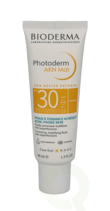 Bioderma Photoderm Akn Mat Fluide SPF30 40 ml i gruppen SKÖNHET & HÄLSA / Hudvård / Solskydd & Tanning / Solskydd hos TP E-commerce Nordic AB (C92284)