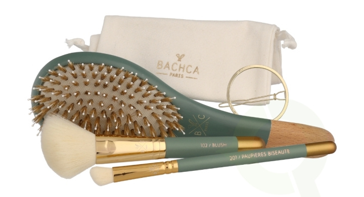 Bachca Paris Les Essentials Eucalyptus Hair Set 4 piece 1x Nylon Brush/1x Blush Brush/1x Contour Shader Brush/1x Round Hair Clip i gruppen SKÖNHET & HÄLSA / Presentkit / Presentkit För Henne hos TP E-commerce Nordic AB (C95747)