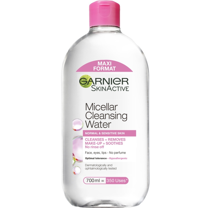 Garnier Micellärt rengöringsvatten för normal och känslig hud 700 ml i gruppen SKÖNHET & HÄLSA / Hudvård / Ansiktsvård / Rengöring hos TP E-commerce Nordic AB (C98167)