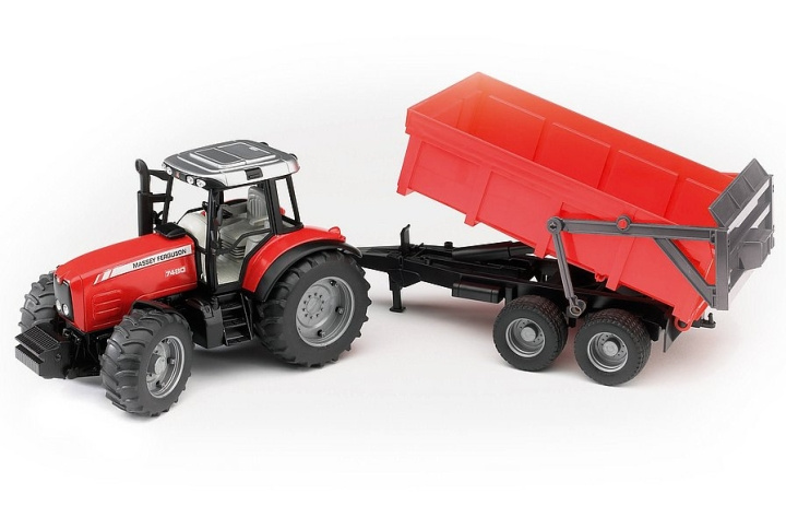 Bruder Massey Ferguson 7480 med tippbart släp (02045) i gruppen LEKSAKER, BARN- & BABYPRODUKTER / Leksaker / Leksaksbilar & andra fordon hos TP E-commerce Nordic AB (C98245)