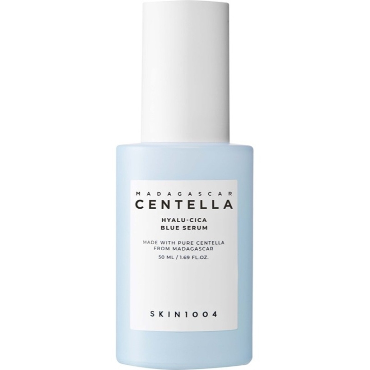 SKIN1008 SKIN1004 Madagascar Centella Hyalu-Cica Blue Serum 50ml i gruppen SKÖNHET & HÄLSA / Hudvård / Ansiktsvård / Serum Hud hos TP E-commerce Nordic AB (C99614)