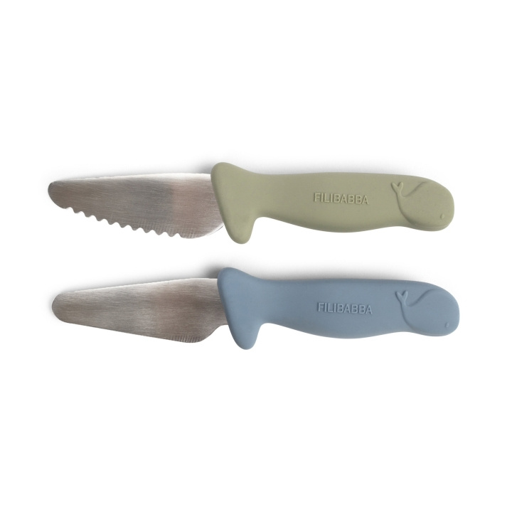 Filibabba Beginner\'s cutting knives - 2-pack - Powder Blue + Green - (FI-03337) i gruppen LEKSAKER, BARN- & BABYPRODUKTER / Äta & Dricka / Barnserviser hos TP E-commerce Nordic AB (D04435)