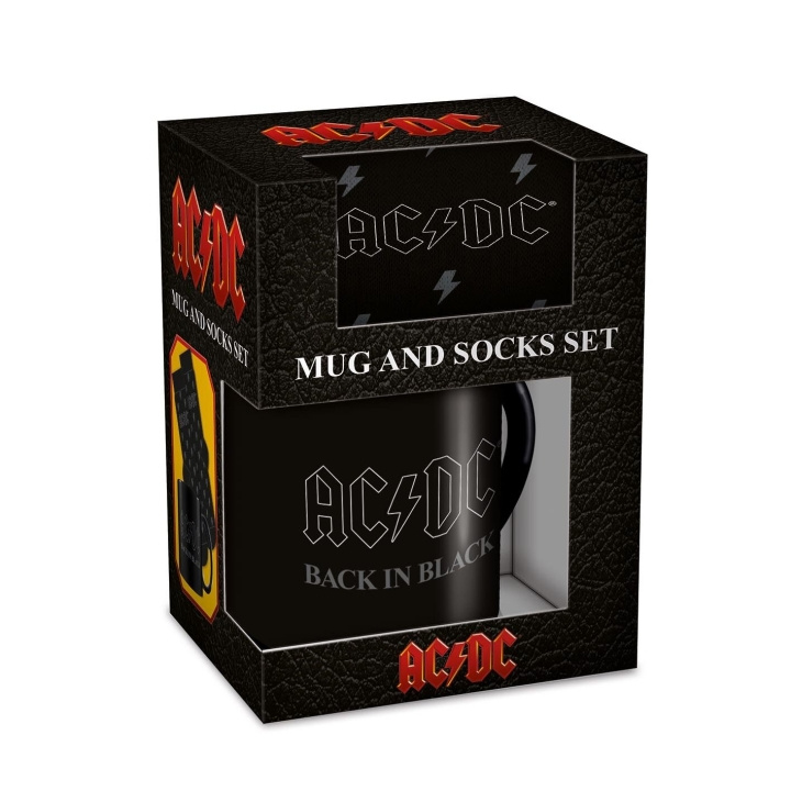 Pyramid International AC/DC Mug & Strumpor Set - UK 3-8 / EU 36-41 i gruppen SPORT, FRITID & HOBBY / Roliga prylar / Muggar hos TP E-commerce Nordic AB (D04985)