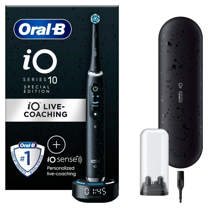 Oral B iO10 Cosmic Black Elektrisk tandborste i gruppen SKÖNHET & HÄLSA / Munvård / Eltandborstar hos TP E-commerce Nordic AB (D06707)