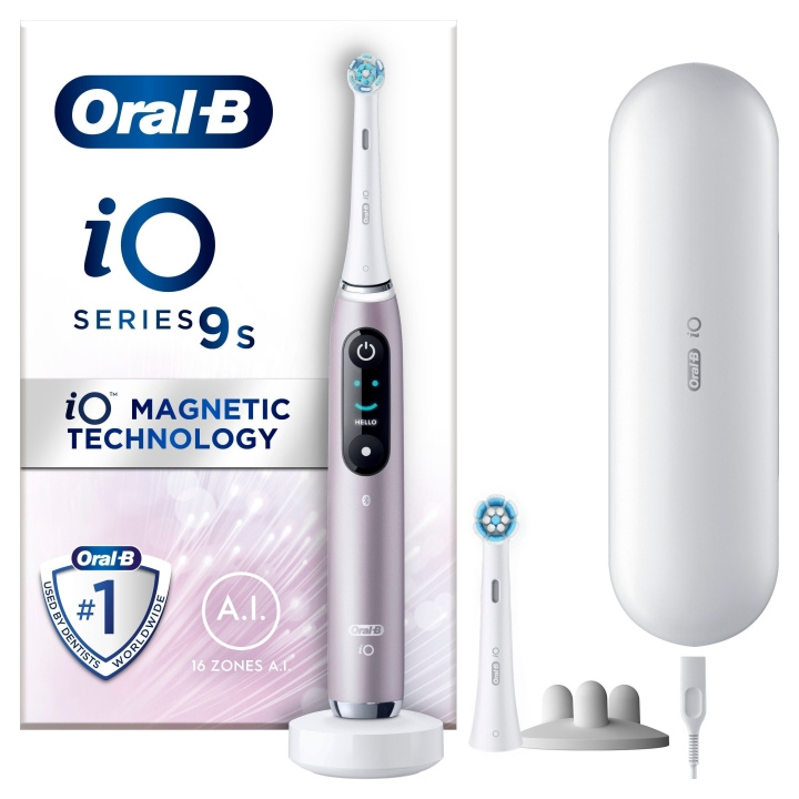 Oral B iO9S Elektrisk tandborste i rosenkvarts i gruppen SKÖNHET & HÄLSA / Munvård / Eltandborstar hos TP E-commerce Nordic AB (D07144)