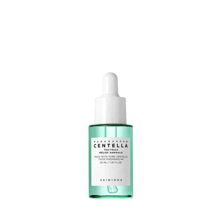 SKIN1004 Madagaskar Centella Tea-Trica Relief Ampoule - 30 ml i gruppen SKÖNHET & HÄLSA / Hudvård / Ansiktsvård / Serum Hud hos TP E-commerce Nordic AB (D07353)