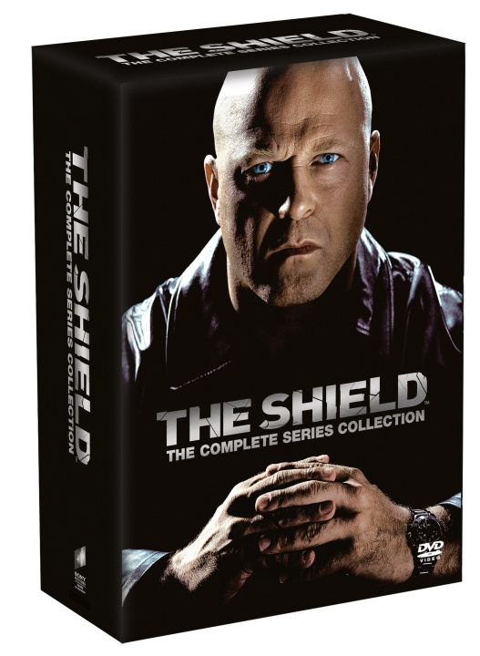 The Shield Complete Box (28 disc) - DVD i gruppen HEMELEKTRONIK / Ljud & Bild / TV & Tillbehör / Filmer / DVD hos TP E-commerce Nordic AB (D08625)