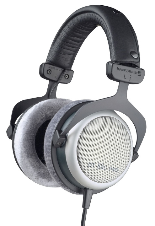 beyerdynamic DT 880 PRO 250 ohms hörlurar i gruppen HEMELEKTRONIK / Ljud & Bild / Hörlurar & Tillbehör / Hörlurar hos TP E-commerce Nordic AB (D08706)