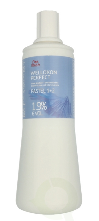 Wella Welloxon Perfect - Pastel 1+2 Creme Developer 1000 ml 1,9% 6 Vol. i gruppen SKÖNHET & HÄLSA / Hår & Styling / Hårvårdsprodukter / Hårfärg / Hårfärg & Färgbomb hos TP E-commerce Nordic AB (D09410)