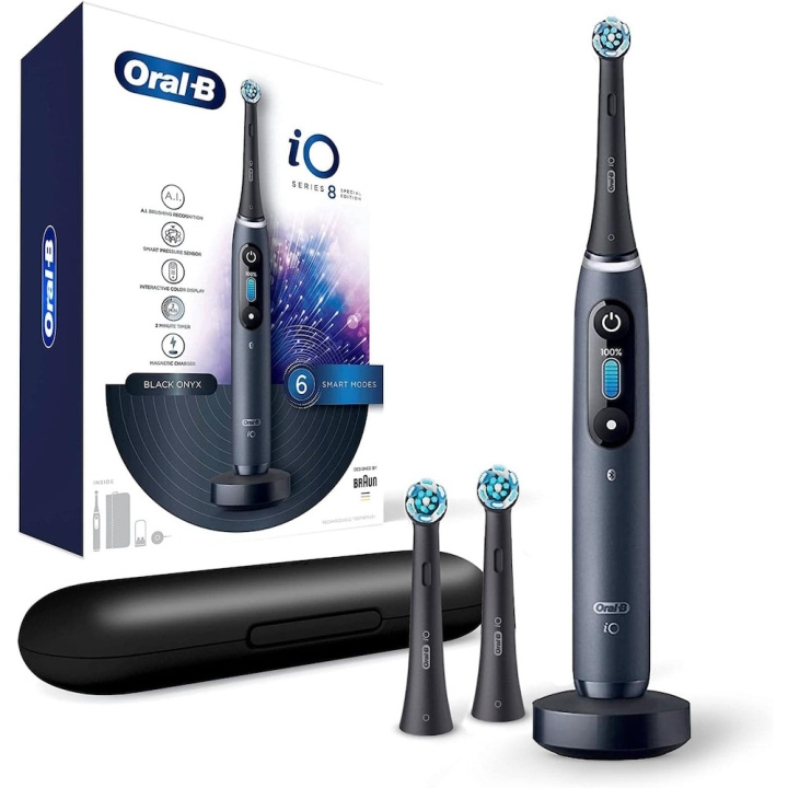 Oral B iO Series 8N Eltandborste, Black Onyx i gruppen SKÖNHET & HÄLSA / Munvård / Eltandborstar hos TP E-commerce Nordic AB (D10467)