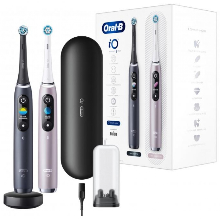 Oral-B iO Series 9S Duo Pack Eltandborstar, Svart och Rosé i gruppen SKÖNHET & HÄLSA / Munvård / Eltandborstar hos TP E-commerce Nordic AB (D10496)