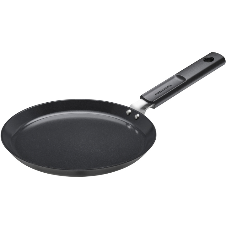 Fiskars Pannkakspanna Hard Face 22 cm Keramisk 1075522 i gruppen HEM, HUSHÅLL & TRÄDGÅRD / Köksredskap / Stekpannor hos TP E-commerce Nordic AB (D12984)